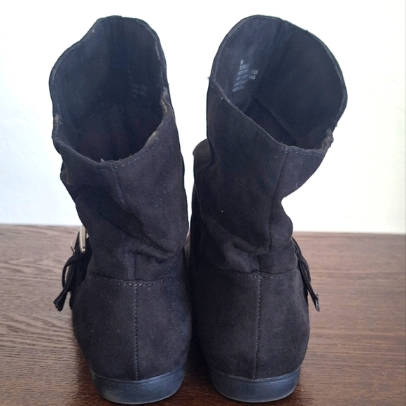 True Craft Women's Addison Ankle Boots Black Strap Buckle Pull On Size 8M - Picture 7 of 9